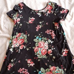 Reborn J Black and Floral Tunic